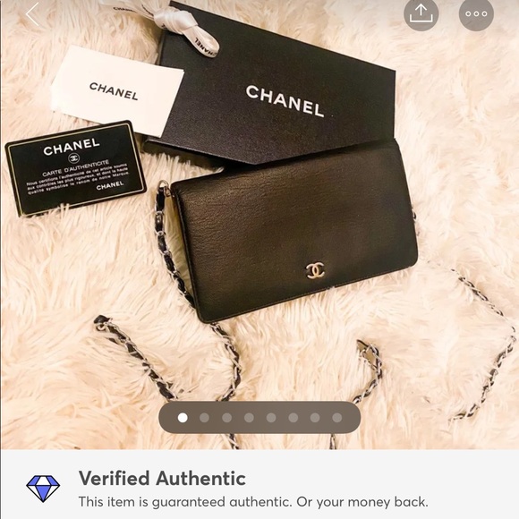 CHANEL Crossbody - SOLD - Picture 1 of 8